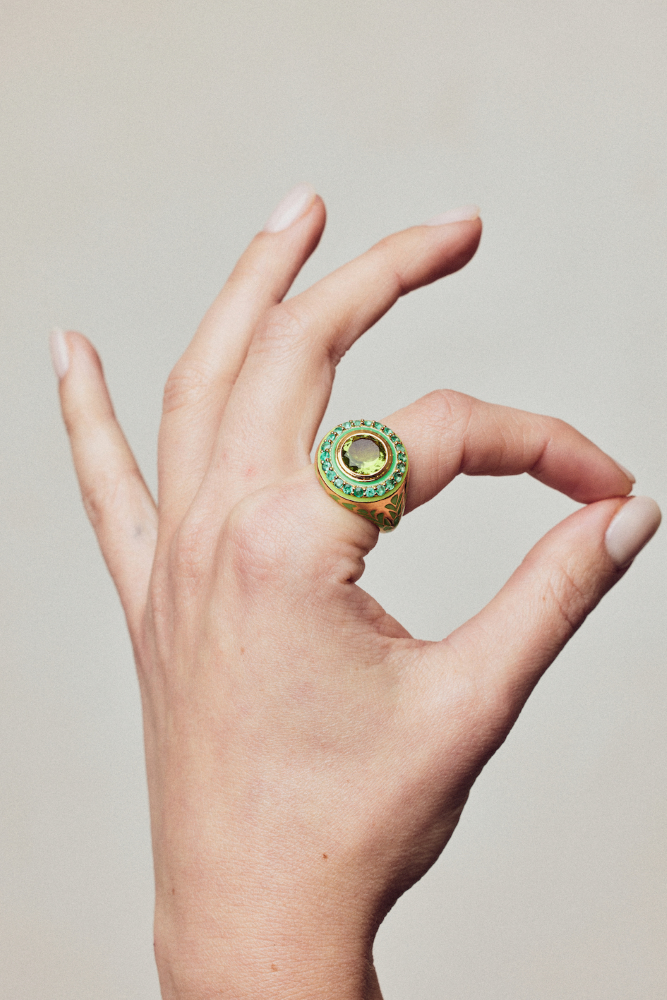Après Youth Firework Rings: The Demi-Fine Jewelry Trend Redefining Statement Style