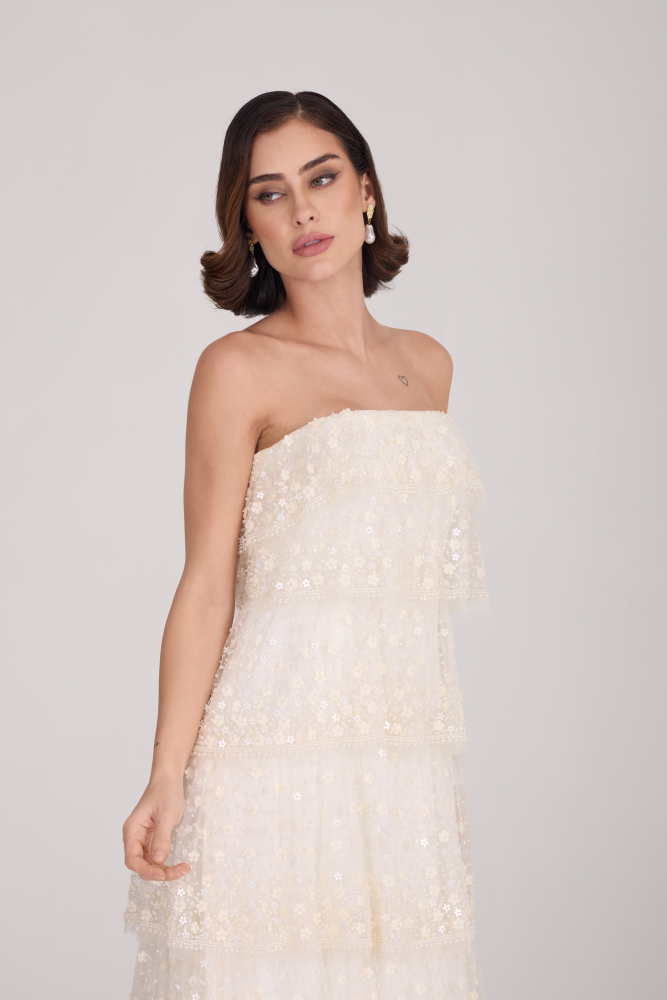 Flapper6: A New Vision of Modern Luxury Womenswear