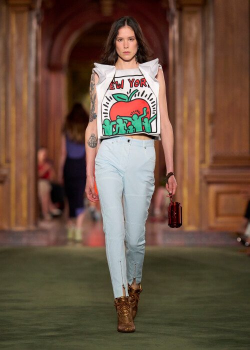 The Louis Vuitton Cruise 2027 Collection