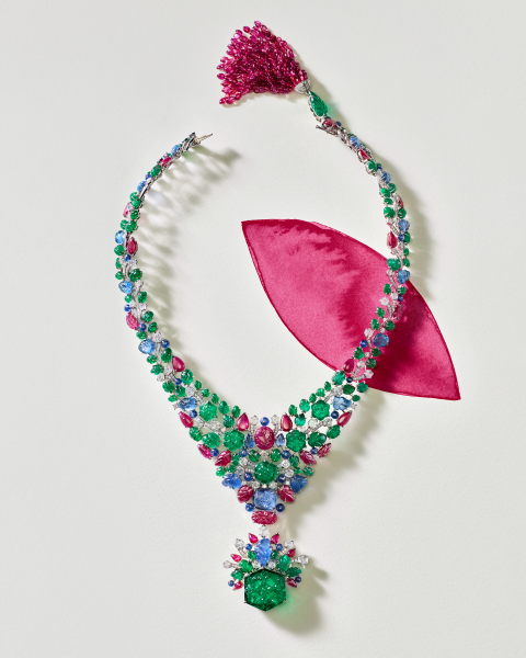 Cartier Le Chœur des Pierres Celebrates the Art of Gemstones Cartier Le Chœur des Pierres Celebrates the Art of Gemstones