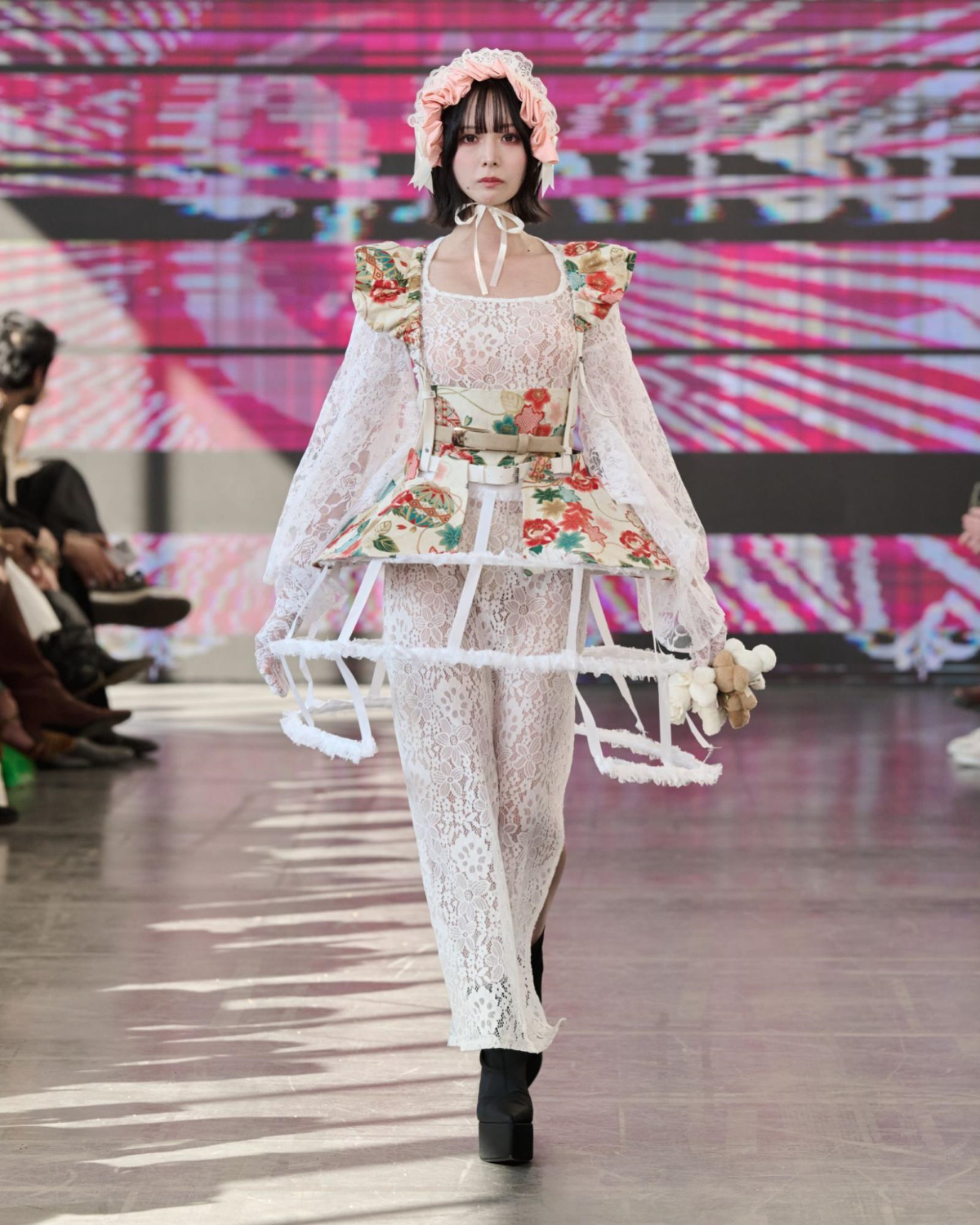AKITSU Blurs the Lines Between Fashion and Art