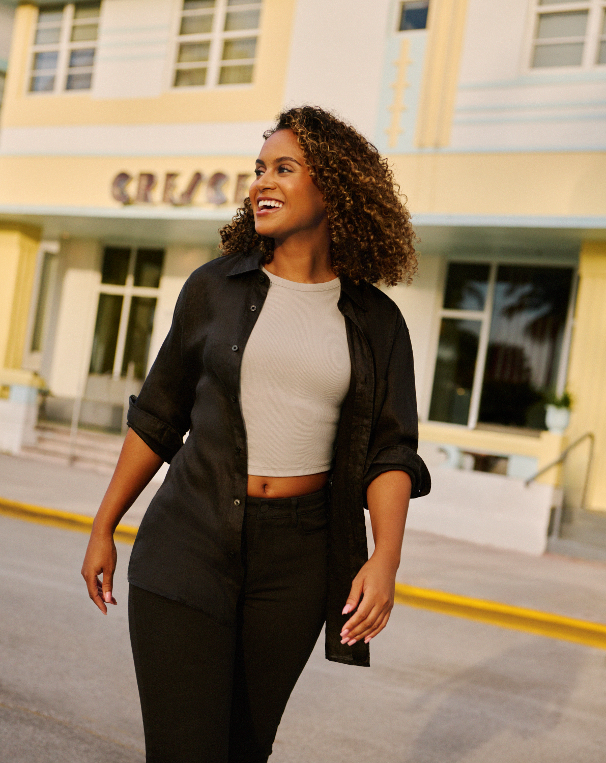 UNIQLO Miami: Japanese LifeWear Arrives at Aventura Mall and Lincoln Road This November UNIQLO Miami: Japanese LifeWear Arrives at Aventura Mall and Lincoln Road This November